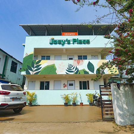 Fabexpress Joey'S Place - Nr Panjim Hotel Nerul  Exterior photo